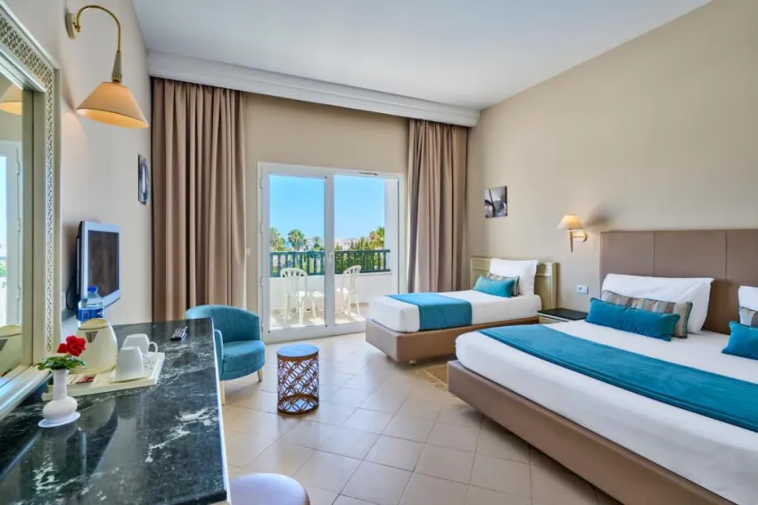 ROYAL NOZHA BEACH  4*-6