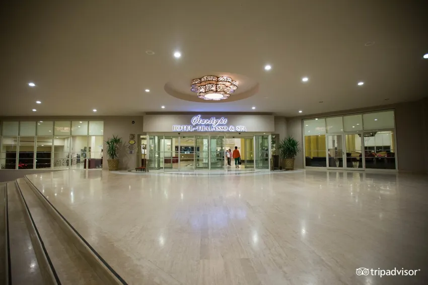 Starlight Resort Hotel 5*-9