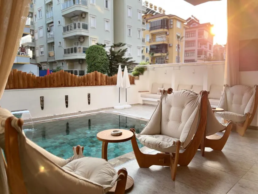 OJI BEACH HOTEL  4*-4