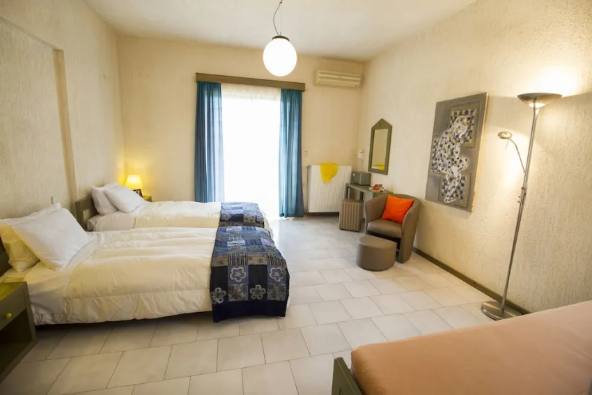 Lycasti Maisonettes 3*-11
