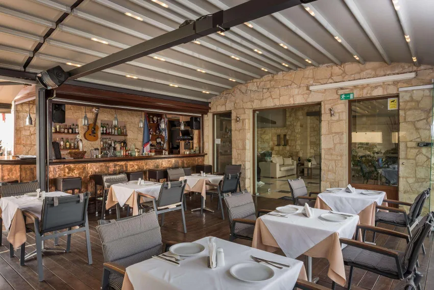 Elotis Suites 3*-38
