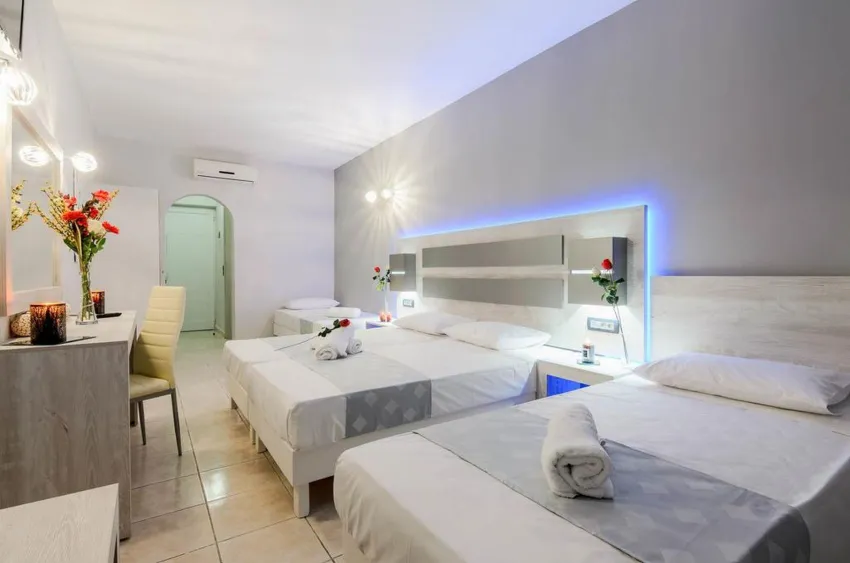 Aeon Hotel 2*-13