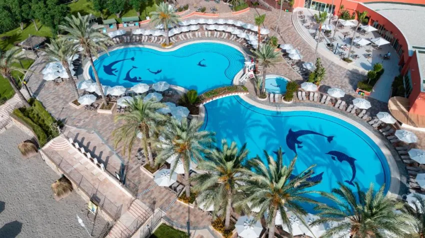 THE NORM ORIENTAL  5*-18