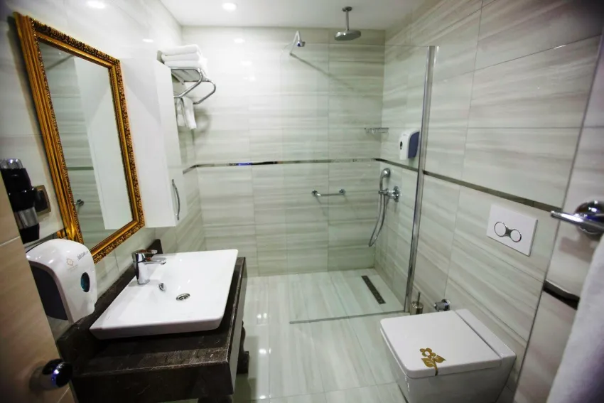 Azura Deluxe Resort & Spa Hotel 5*-17