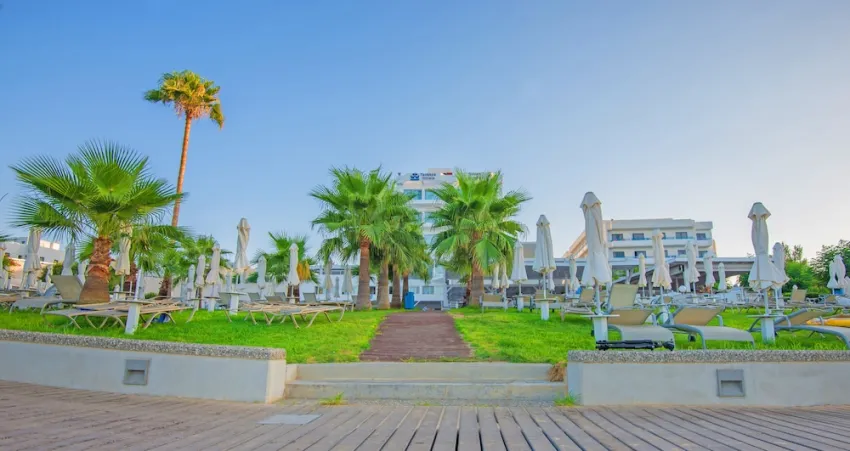 Silver Sands Beach Hotel 3*-66