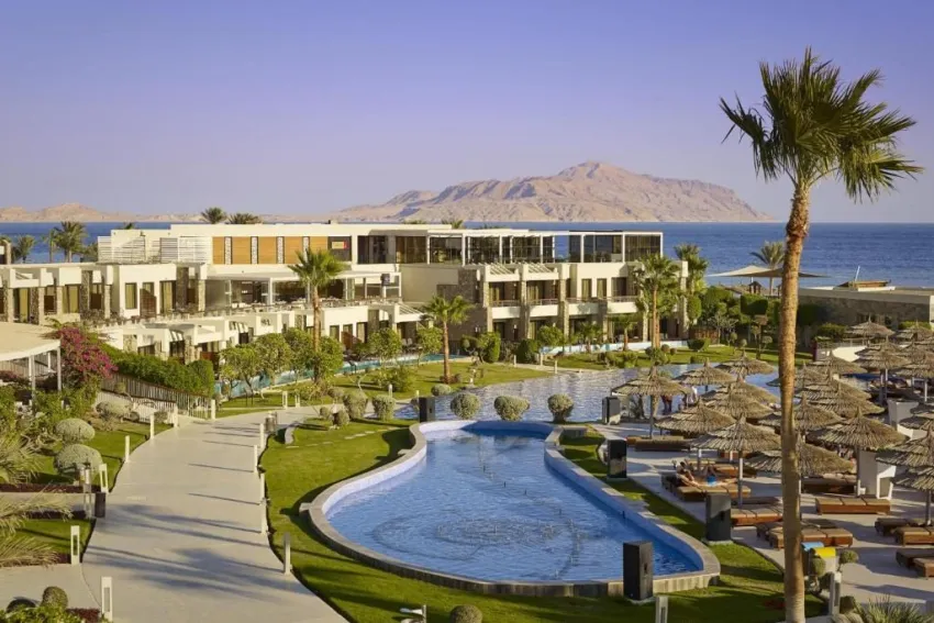Coral Sea Imperial 5*-4