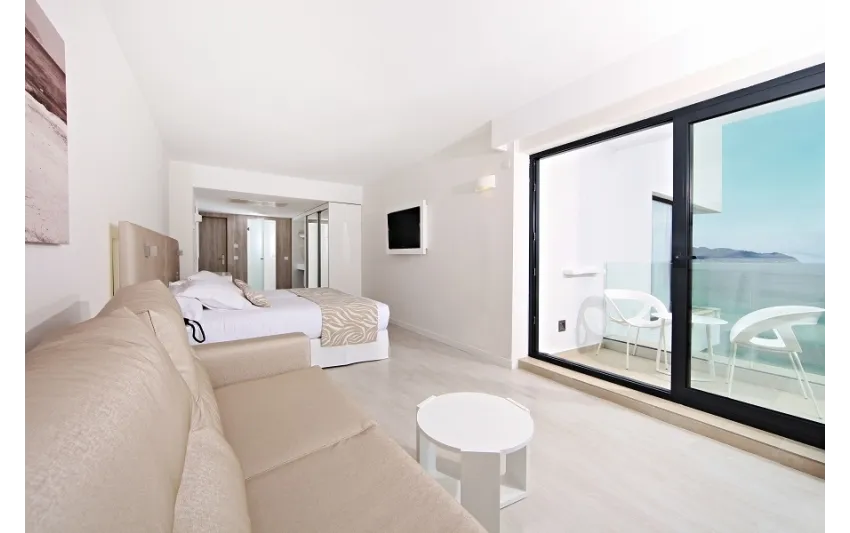 Iberostar Waves Cala Millor 4*-8