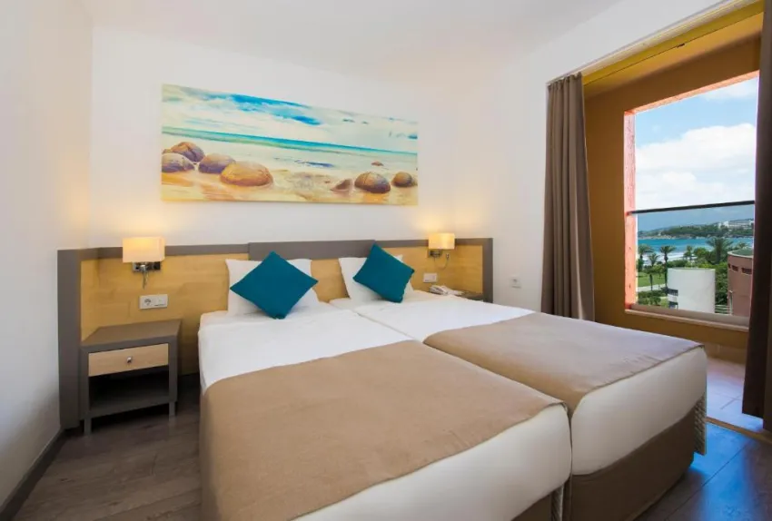 Aqi Pegasos Club 4*-15