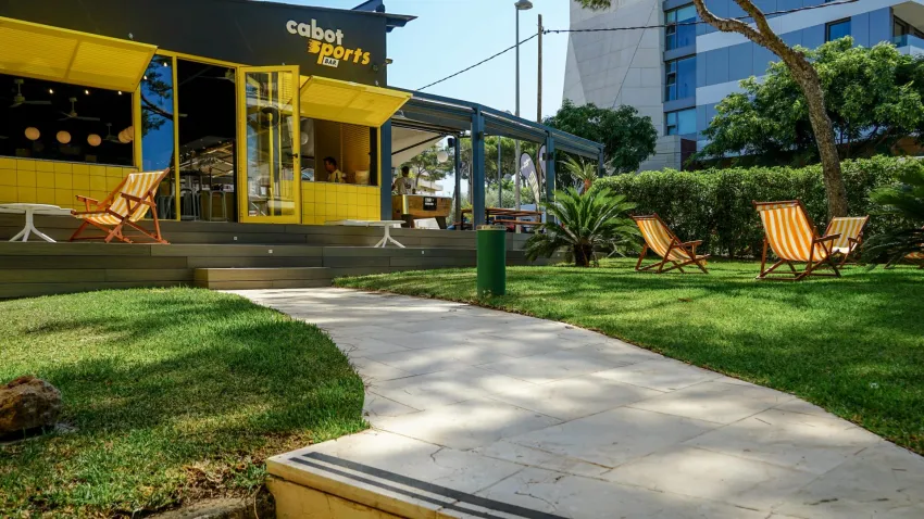 Cabot Tres Torres Apartments -16