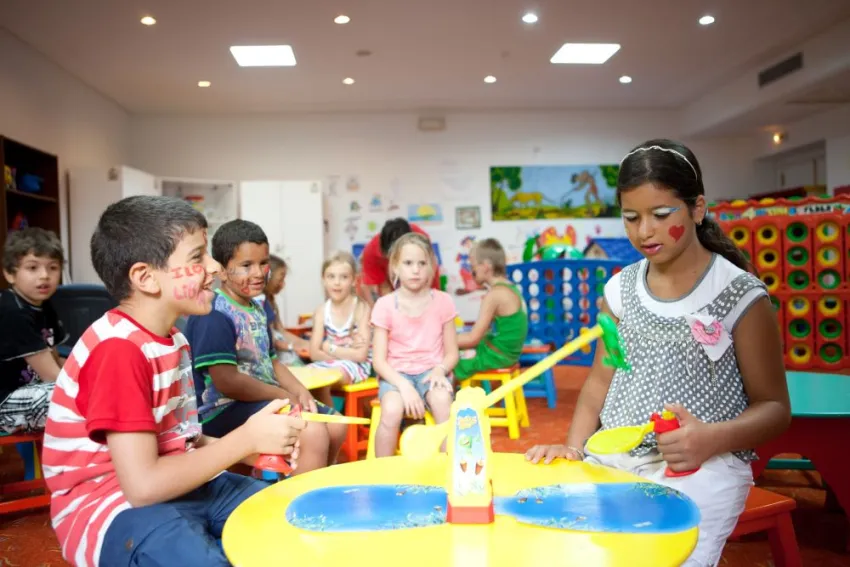 EL MOURADI CLUB KANTAOUI  4*-17