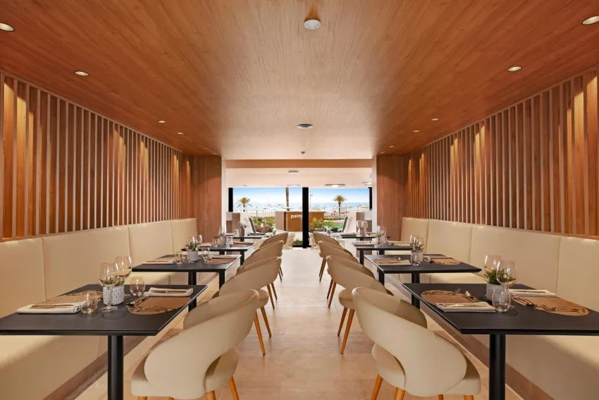 VIVA Golf Adults Only 18+ 4*-18