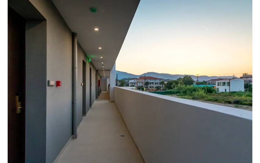 White Olive Premium Laganas 4*-2