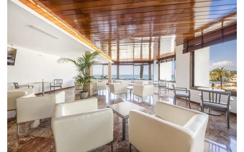 La Cala Be Live Adults Only 4*-25