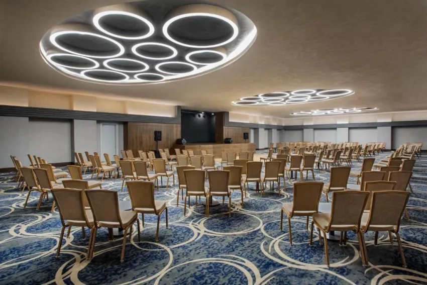 ACANTHUS & CENNET BARUT COLLECTION  5*-79