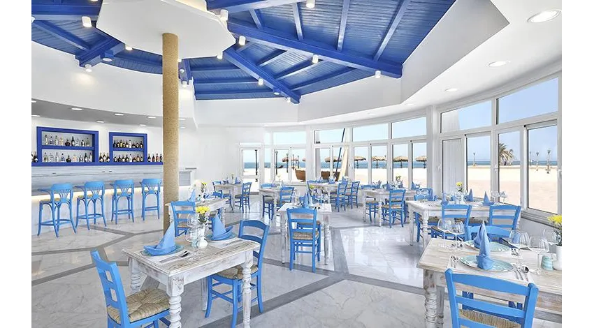 HILTON HURGHADA PLAZA  5*-12