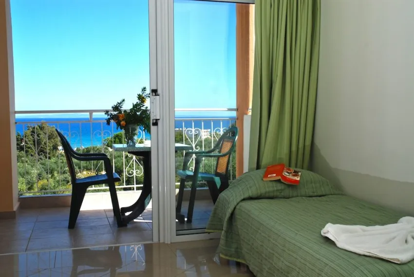 Admiral Argassi 4*-6