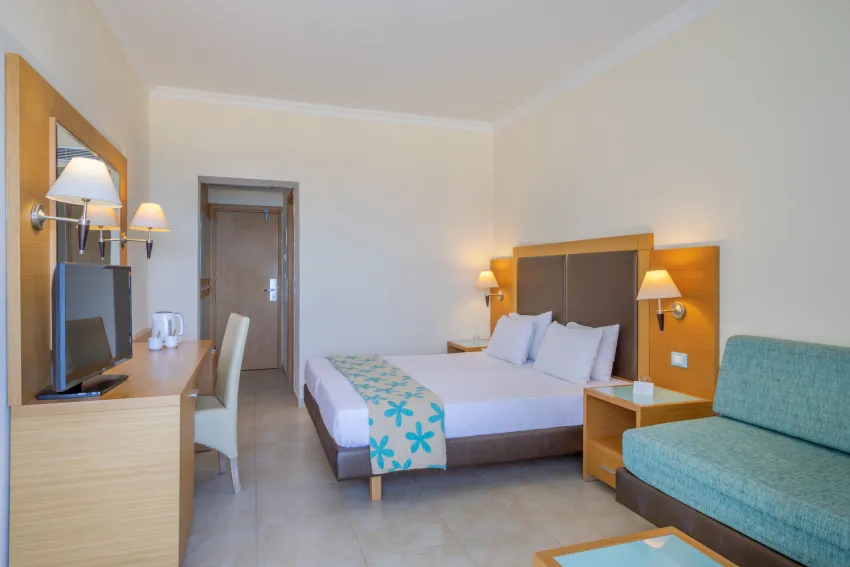 Sol Cosmopolitan Rhodes 4*-5