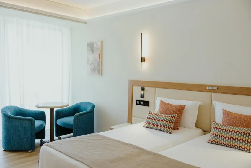 Golden Coast Beach Hotel 4*-11