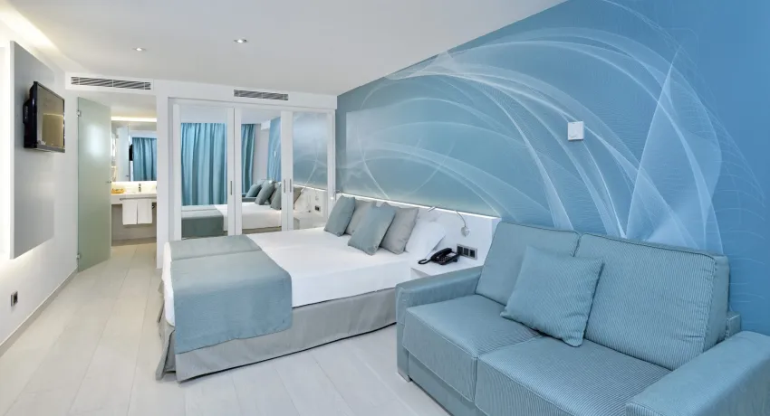 Hispania Hotel 4*-5