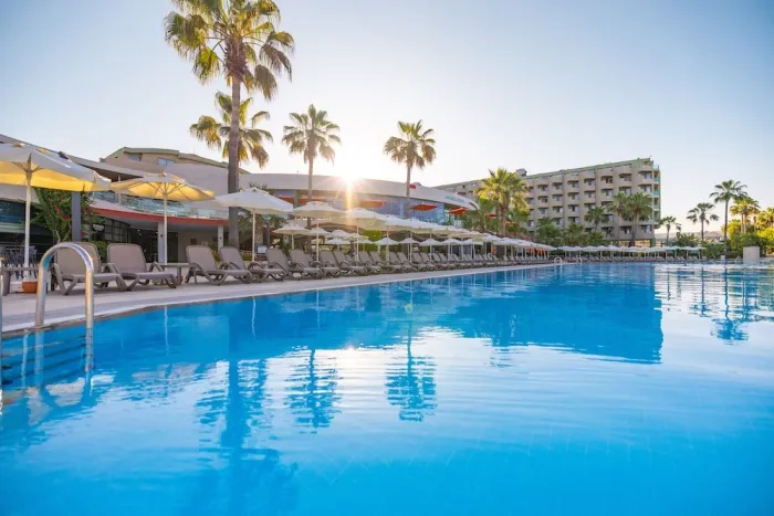 Vonresort Golden Coast 5* - Side - Turcia