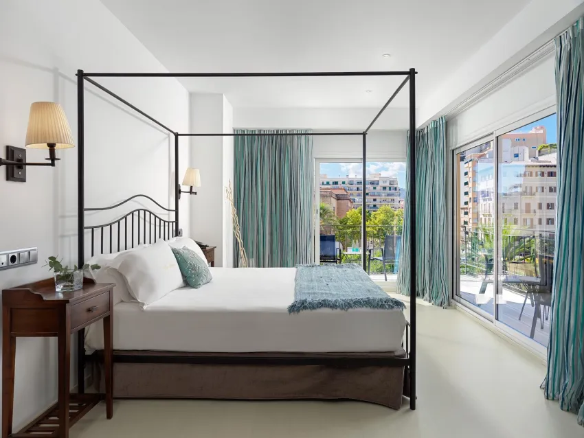 Saratoga Hotel 4*-157