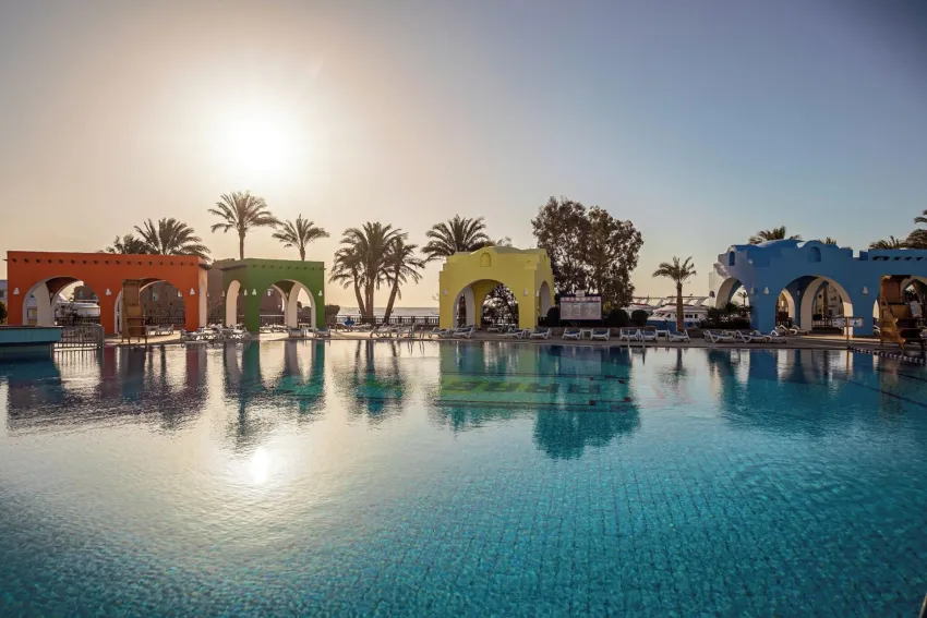 Arabella Azur Resort 4*-8