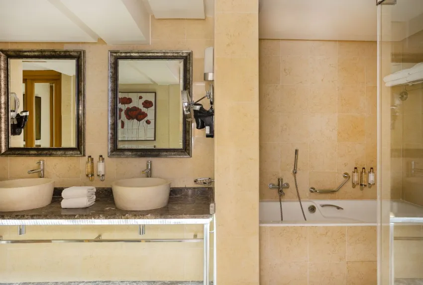 MOVENPICK RESORT & MARINE SPA  5*-14