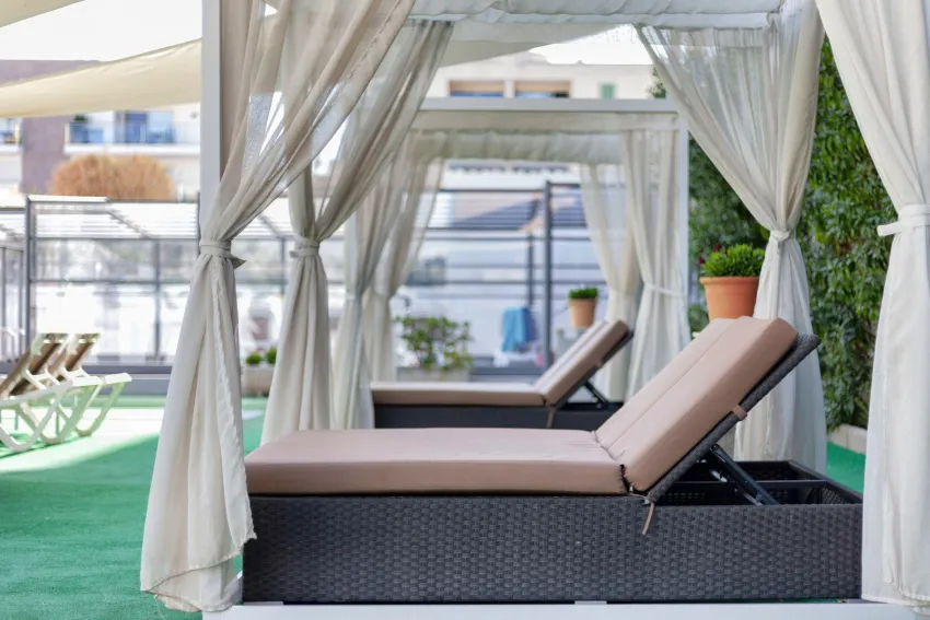 Amoros Hotel 3*-33