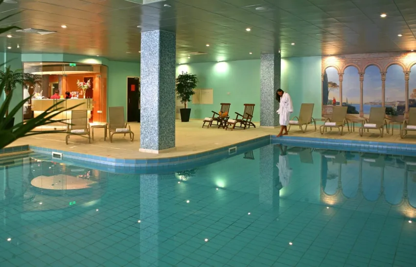 St. George Beach Hotel and Spa Resort - Adults Only 4*-17