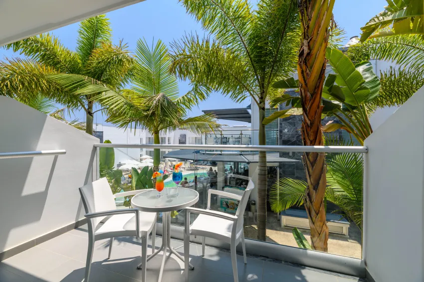 Tasia Maris Oasis 3*-18