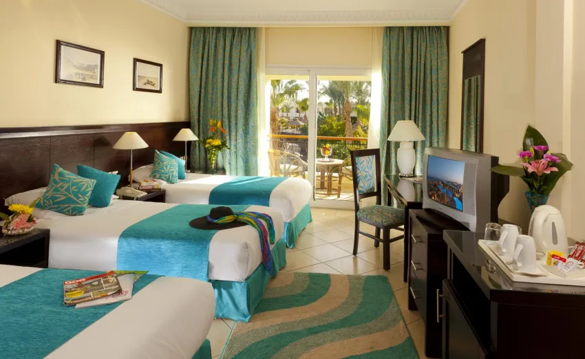 Sierra Hotel 5*-7