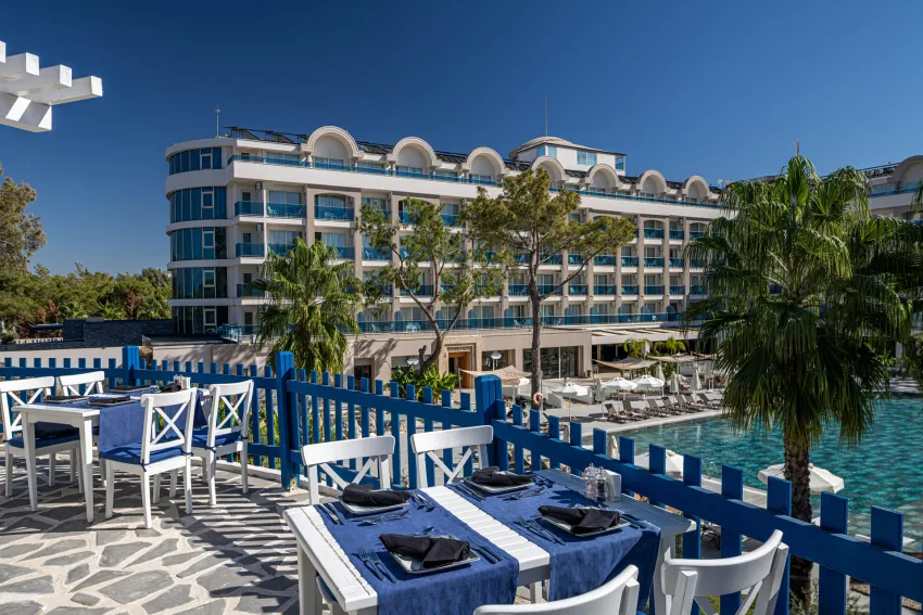 Berry Blue Hotel 5*-8