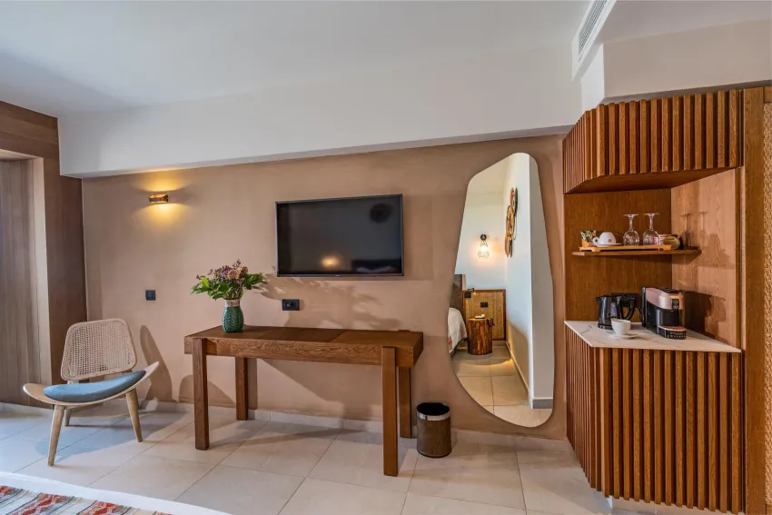 Minos Ambassador All Suites & Spa (Adults Only 16+) 5*-25