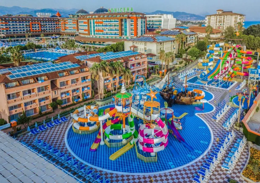 LONICERA RESORT & SPA HOTEL  4*-5