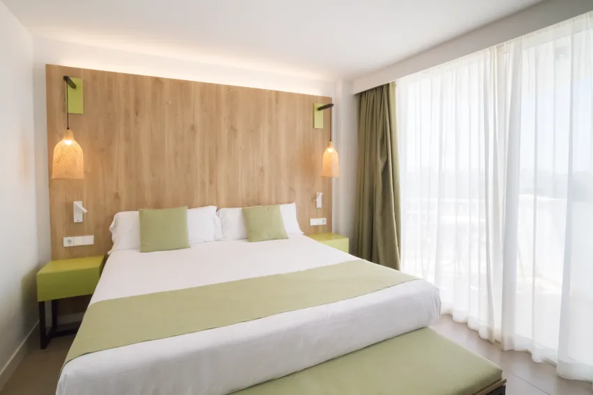 Ibersol Siurell 4*-77