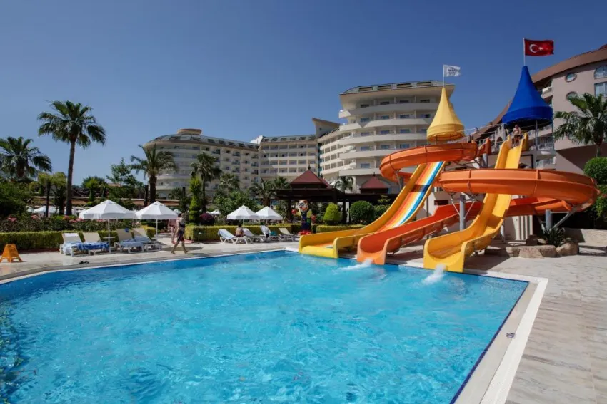 SAPHIR RESORT & SPA HOTEL  5*-30
