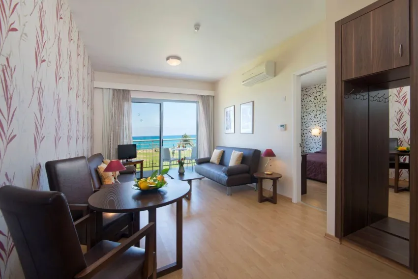 Natura Beach Hotel & Villas 3*-9