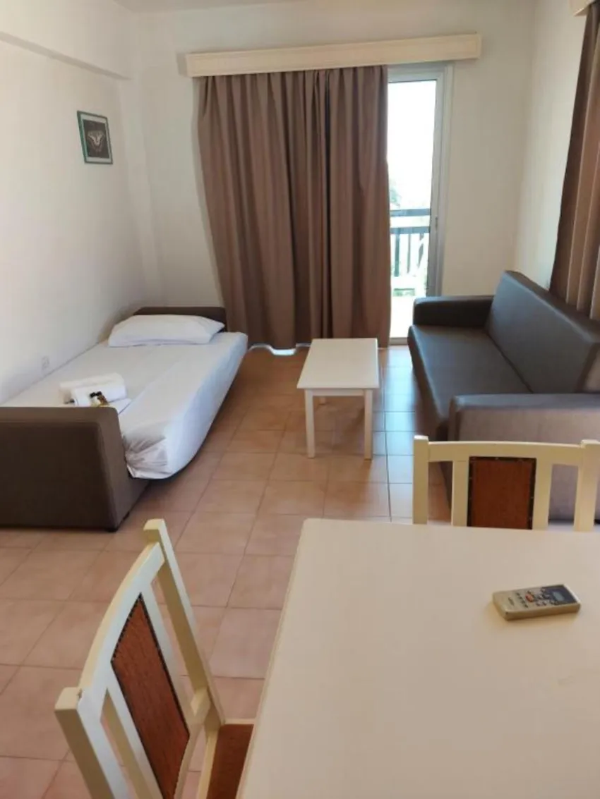 Seagull Hotel Apartments 3*-7