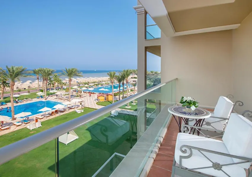 PREMIER LE REVE HOTEL & SPA (ADULTS ONLY 16+)  5*-32