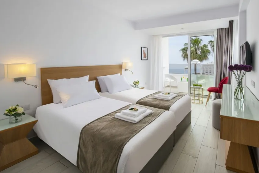 Kokkinos Boutique Hotel  4*-10