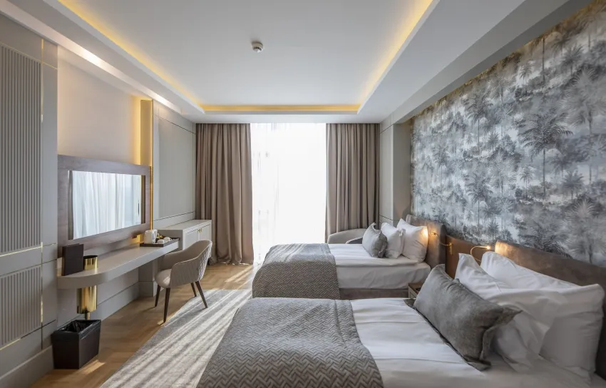 Concorde Tower Hotel 5*-6