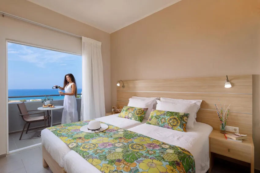 Oasis Hotel Skaleta 2*-6