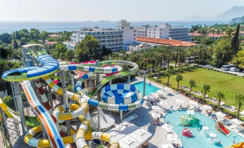 RAI PREMIUM TEKIROVA (EX. QUEENS PARK)  5*-16