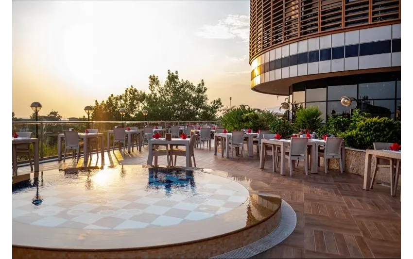 Michell Hotel (Adults Only 16+) 5*-10