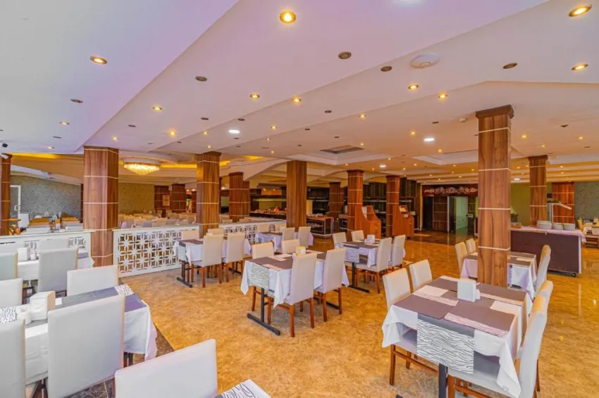 CLUB MONTE CARLO HOTEL  4*-5
