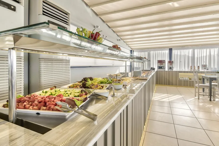 Contessa Hotel 3*-10