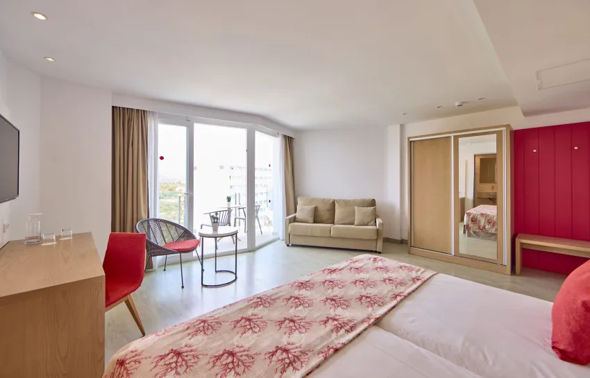 Universal Hotel Perla 4*-13