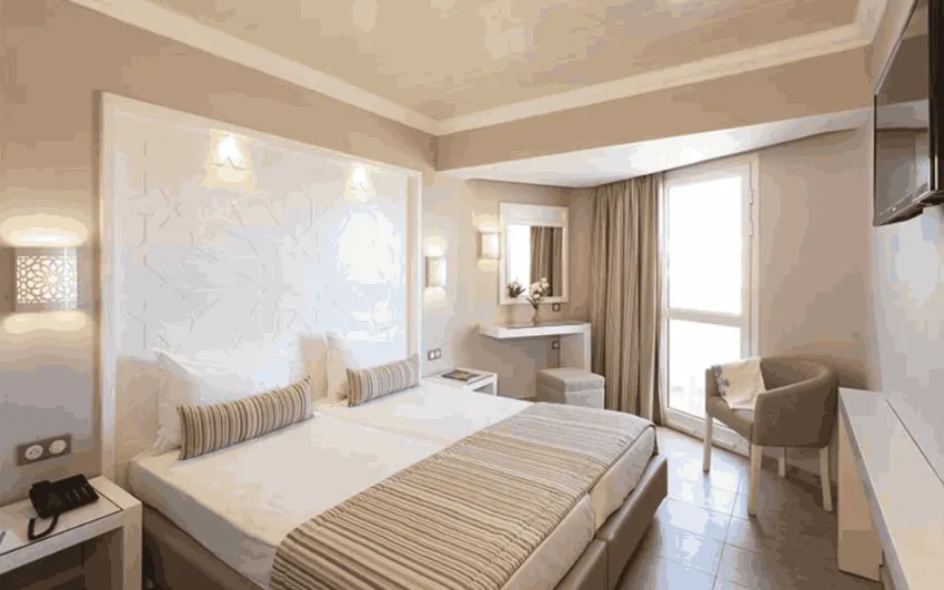 Sahara Beach & Aqua Park 3*-3