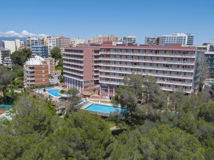 Ona Luna Park (ex Luna Luna Park Seramar) 3*-2