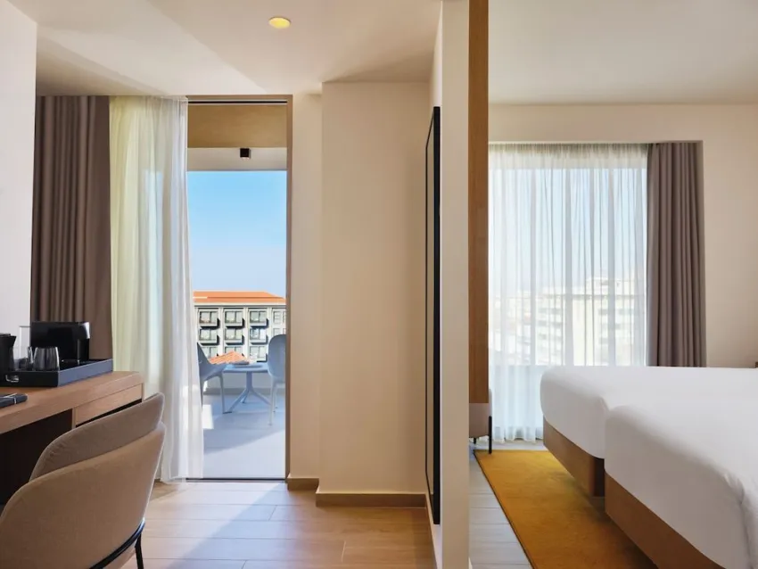 Hilton Garden Inn Chania 4*-13